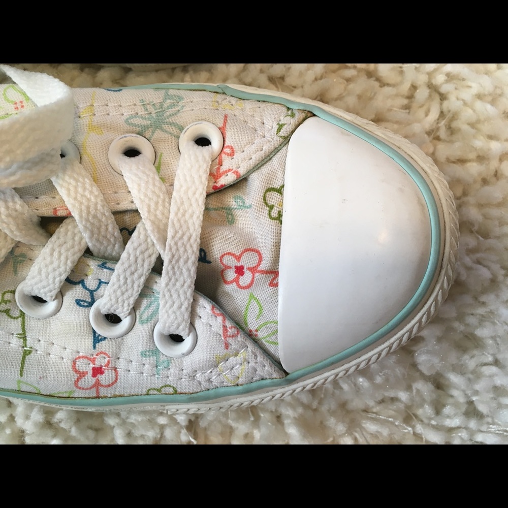 Floral converse - Picture 3 of 8